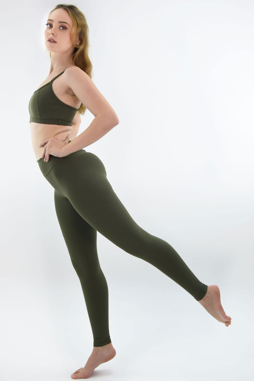 חזיית ספורט  Serene  Bra - Olive